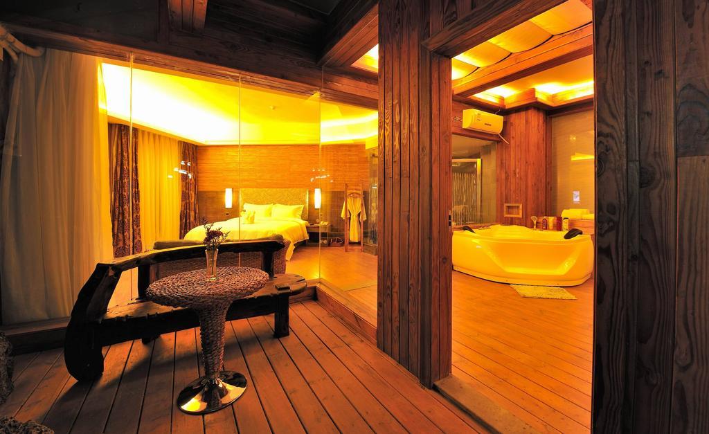 Forest City Resort Hotel Haikou  Exterior photo